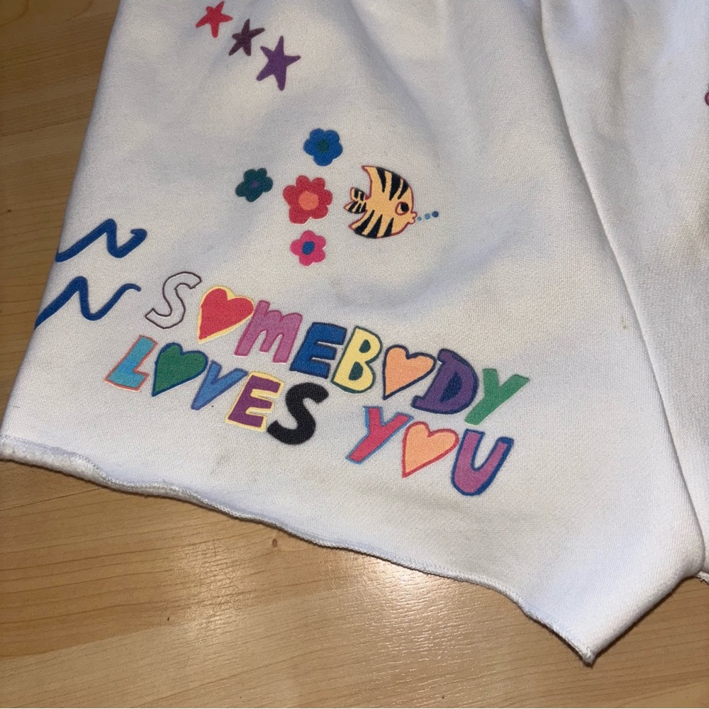 Mayfair x iscreamcolour Somebody Loves You Sweatshorts XS Revolve Streetwear - Picture 6 of 12